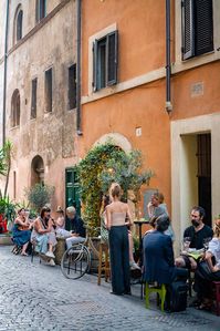 10 Charming WINE BARS in ROME You Can't Help But Love