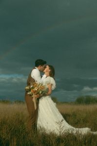 Romantic wedding photos, Ethereal wedding dress, Earthy wedding dress, Woodsy wedding, Bride and groom wedding photos, Wedding day inspo, Editorial wedding photographer, Intimate wedding photography, Couples photo inspo