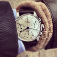 1940s Universal Geneve Compax chronograph by Hernes.