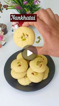 mamta yadav on Instagram: "Nankhatai 😍

#nankhatai #nankhataibiscuit #biscuit #recipe #explore #explorepage #gharkakhana #mamtayadav2998 #foodporn #foodie #indianfood #foodtalkindia #desifood #videoofday #yummyfood #recipereels #reels  #mamtayadav #foodie #foodstagram #foodlover"