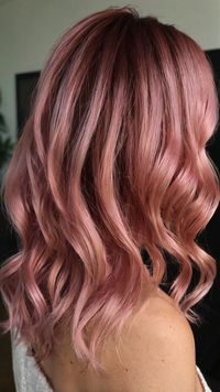 Discover elegant pink hair color ideas for a refined back view. Visit our website for more sophisticated hair inspirations. Save these elegant styles for your next hair makeover! 🌸 #ElegantHair #PinkHairTrends #BackViewInspo