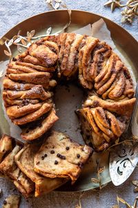 Chocolate Cinnamon Sugar Pull Apart Wreath | halfbakedharvest.com