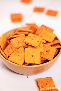 Best Low Carb Cheddar Cheese Crackers