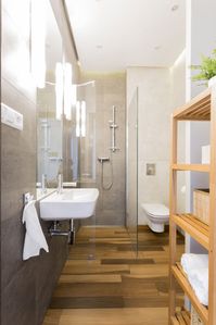 Aging in Place Bathroom Design - Six Important Factors to Consider