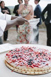 Hosting an Italian destination or vineyard wedding and want a dessert that is not overly sweet? Millefoglies are stacked pastry cakes with delicious cream and topped with fresh fruit and powdered sugar! Click here for more wedding cake flavor ideas. #weddingcakes #cakeflavors #millefogile #destinationwedding #vineyardwedding