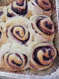 Gift of Simplicity: Blueberry Cinnamon Rolls