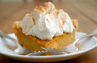 No-Bake Layered Pumpkin Pie Recipe via @SparkPeople