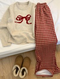 cozy outfit idea, red cute outfit, red winter style