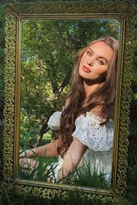 Love this through-the-mirror picture idea, awesome for instagram! I used a vintage perfume tray and leaned it against a rock while my boyfriend took the shot outside the mirror frame. xo Jackie Wyers