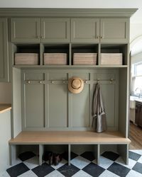 32 Mudroom Ideas - Enhance Your Home with Practical and Stylish Designs - placeideal.com