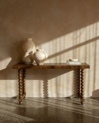 Santos Console Table, Gmelina Wood - En Gold – En Gold