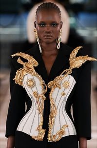 Schiaparelli Spring 2022 Couture