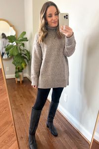 Petite-friendly leggings outfit | knee high boots outfit | tunic sweater outfit | budget friendly sweater