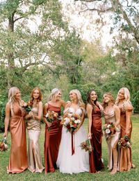 Boho Bridesmaid dresses, bridesmaid idea, idea for bridesmaids, bridesmaid dresses boho, bridesmaid hair, bridesmaid style, wedding bridesmaid dresses Image by Dewitt For Love Photography