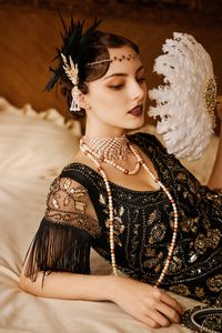 Romantic 1920s jewelry that complements your 20s outfits. Various collections of on-trend 1920 accessories, including 1920s bracelet as well as flapper earrings. Find more roaring 20s jewelry at BABEYOND. Free shipping on orders over $100 and 14-day unconditional return.