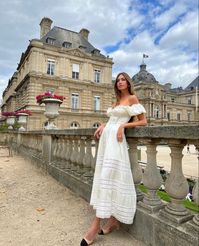 The perfect white dress for your european vacation! #fashion #aesthetic #eurotrip #fashionista #outfitideas #dress #europe #summerstyle #poseideas #france #outfitgoals