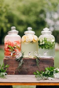 backyard wedding mason jar bar