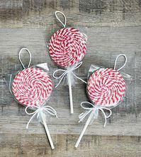 Christmas Lollipop Ornaments | Creating Me