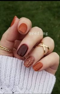 21 Super Easy Fall Nail Designs » Lady Decluttered