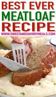 Meatloaf Recipe that is flavorful and juicy on the inside, with a delicious glaze spread on the outside. #meatloaf #meatloafrecipes #sweetandsavorymeals #recipevideo #beef #easyrecipe