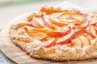 Peach Crostata