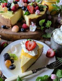 Uber Lemony Lemon Cheesecake | The Lemon Apron