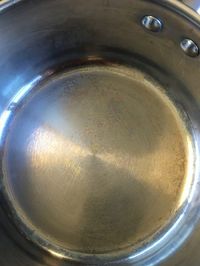 Stains on Stainless Steel.... And how to remove them! If you're struggling with stains on your stainless steel cookware, you’re not alone.