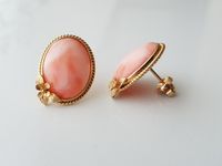 18K Gold Pink Coral Earrings Momo Coral Earrings Gold Angel - Etsy Netherlands