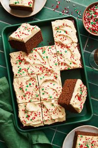 Gingerbread Cake with Cinnamon Molasses Frosting