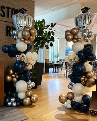 Pre prom balloons - self standing free form column is a great option to create compact impact! It provides the trendiness of organic decor… | Instagram