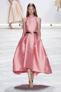 Monique Lhuillier Spring 2015 Ready-to-Wear Collection