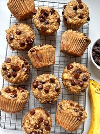 Greek Yogurt Chocolate Chip Oatmeal Muffins (gluten-free) - rachLmansfield