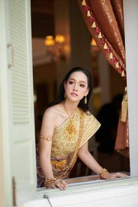 Thailand Sbai wedding dress:🇹🇭สาวสวยในชุดไทยจักรพรรดิ