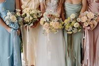 Oh how I love pastels! 💌 Bride: @whitneyamanda_ Floral designer: @beesblossomsfloralstudio Photographer & videographer: @hollandstudio.weddings Celebrant: @foreverbyemma_ Wedding Gown: @whitelilycouture Bridesmaids’ dresses: @billy_j_bridal Hair/Makeup: @natalielucasbridal Furniture Hire: @theonedayhouse