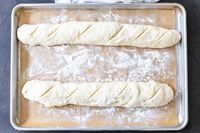 Baguette (The Easiest Recipe) - Momsdish