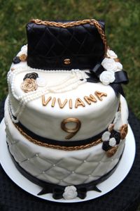 #fashion #chanelcake