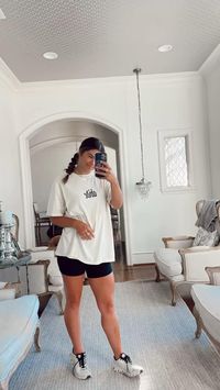 fall, fall vibes, fall aesthetic, early fall outfits, fall ootd, casual, biker shorts, hailey bieber, lululemon, oversized tee shoe, on clouds, mall outfits, casual cute, comfy outfits, slicked back hair, fall hair color, fal hairstyle