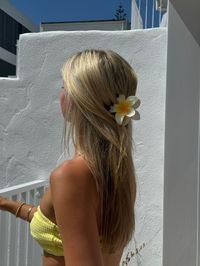 See what 𝐆 (acaiprincess) has discovered on Pinterest, the world's biggest collection of ideas. #summer #nature #summervibes #sun #sunset #summertime #goodvibes #swimming #hot #warmweather #aesthetic #summeraesthetic #pretty #omg #palmtree #ocean #tropical #rich #richgirlaesthetic #marthasvineyard #nantucket #thehamptons #eastcoast #saltair #stripes #ralphlauren #bikerides #beachhouse #freshlinen #sandals #coastalgranddaughter #hermes #goldenretriever #oldmoney #atlanticocean #westcoast #losangeles #california #wellness #wellnesslifestyle #beach #beachlooks #greenjuice #healthylifestyle #relaxation #vacationmode #paradise #coastalliving #seaside #sunkissed #sunshine #sandytoes #oceanbreeze #waves #palmvibes