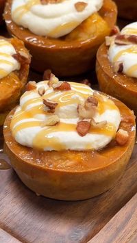 End Thanksgiving dinner with these mini Pumpkin Bread Pudding Bites. Combine pumpkin, cinnamon, King’s Hawaiian Sweet Rolls, pecans, and more to make this easy Thanksgiving dessert. This pumpkin recipe will be a hit at your Thanksgiving gathering. Click the link for the full dessert recipe idea for Thanksgiving.