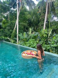 Floating breakfast in bali