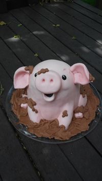 pig cake