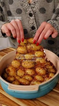 Dive into a world of flavor with these Crispy Garlic Parmesan Crusted Potatoes! 🥔✨ Elevate your side dish game and experience the perfect blend of crispy texture and savory goodness. Your taste buds will thank you! #PotatoPerfection #GarlicParmesan #SideDishDelight #FoodieFavorites #FlavorExplosion [Credits: @kalejunkie]