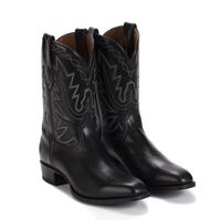 Maverick Black - Ranch Road Boots | Handcrafted from Spanish vegetable tanned leather, traditional American western lasts and time-honored construction methods, the Maverick is a true timeless classic that keeps getting better with age.