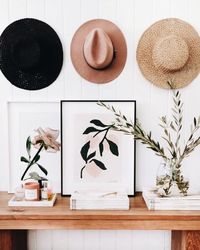 Minimalist decor