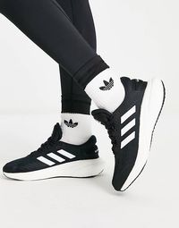 adidas Running Supernova 2 trainers in black | ASOS