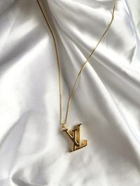 Louis Vuitton gold necklace