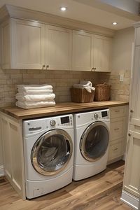 laundry room design, laundry room remodel, laundry wallpaper, laundry room organization, laundry room decor #laundryroom