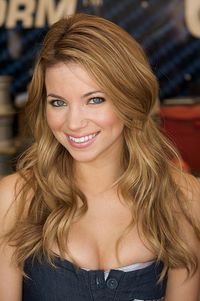 Amber Lancaster ✾