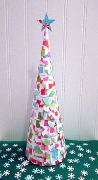 Paper Christmass tree - great for recycled materials!