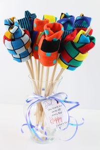 DIY Sock Bouquet ~ Nifty Thrifty DIYer